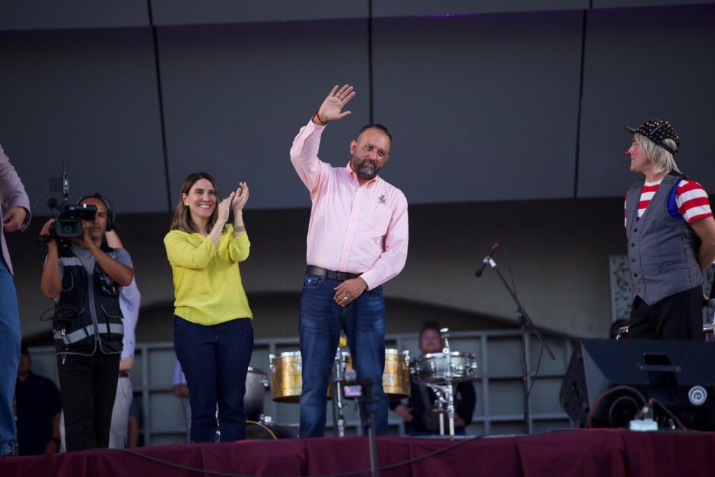Héctor Ortiz Orpinel, alcalde suplente de Pérez Cuéllar durante la inauguración del Parque Urbano Suroriente. Fotografía: Gobierno de Ciudad Juárez