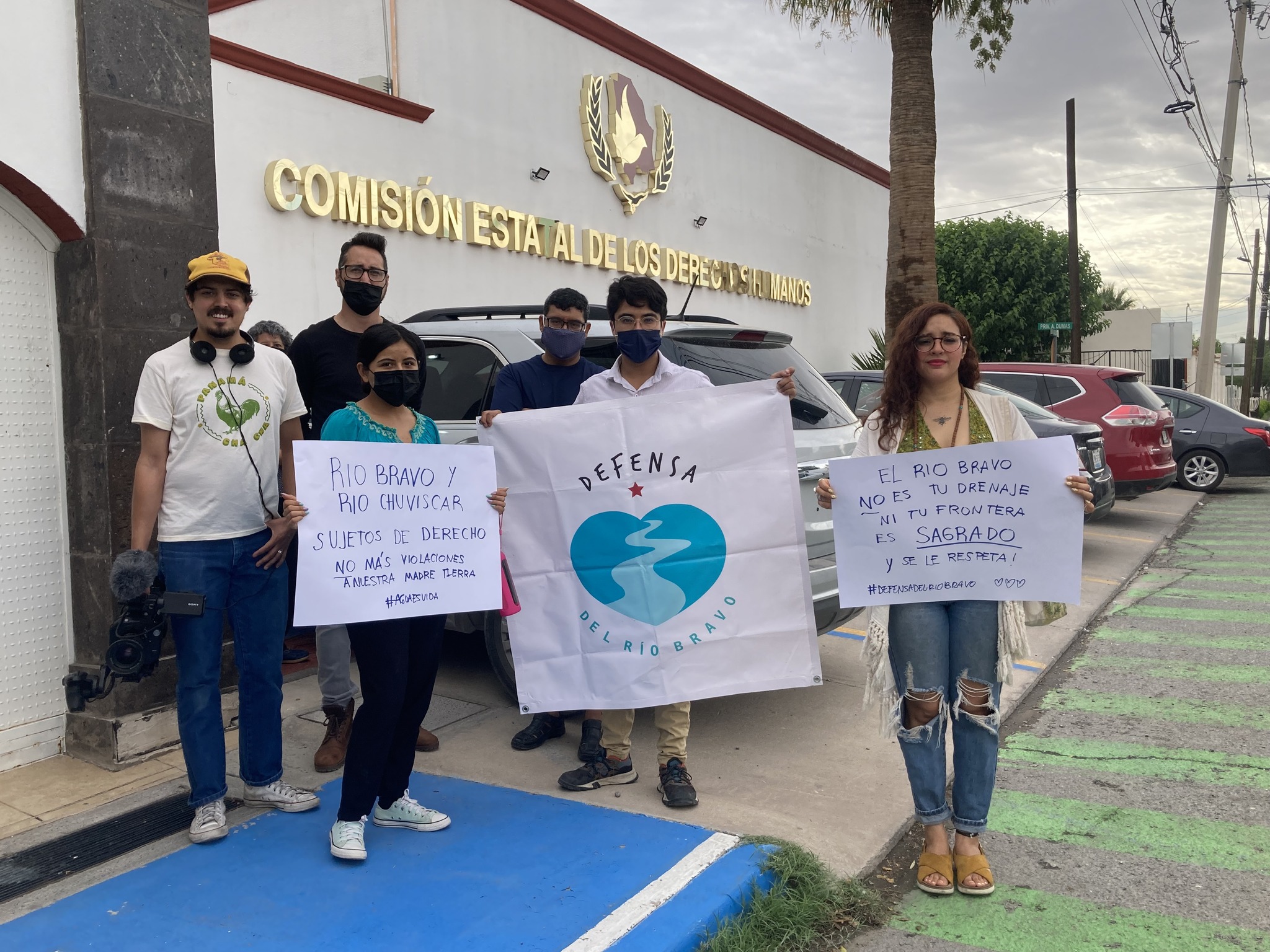Interponen queja contra derrame de aguas negras en el Río Bravo