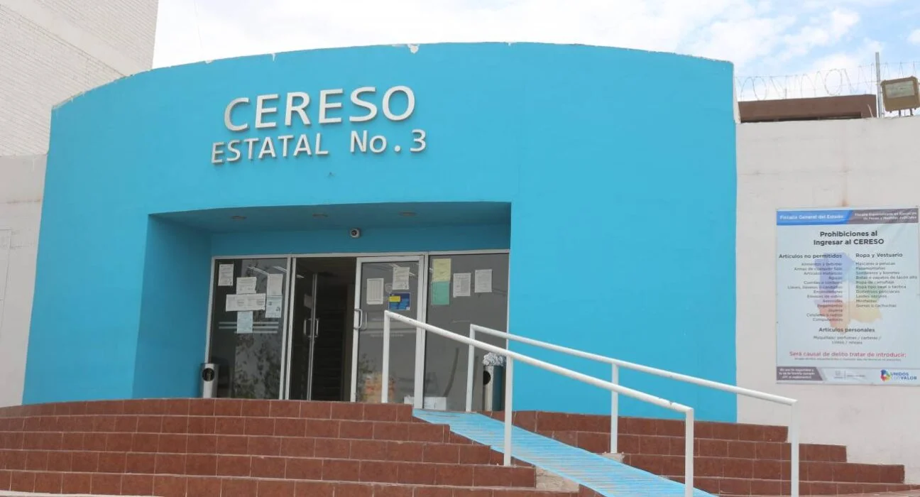 Cesan e investigan a director del Cereso de Ciudad Juárez