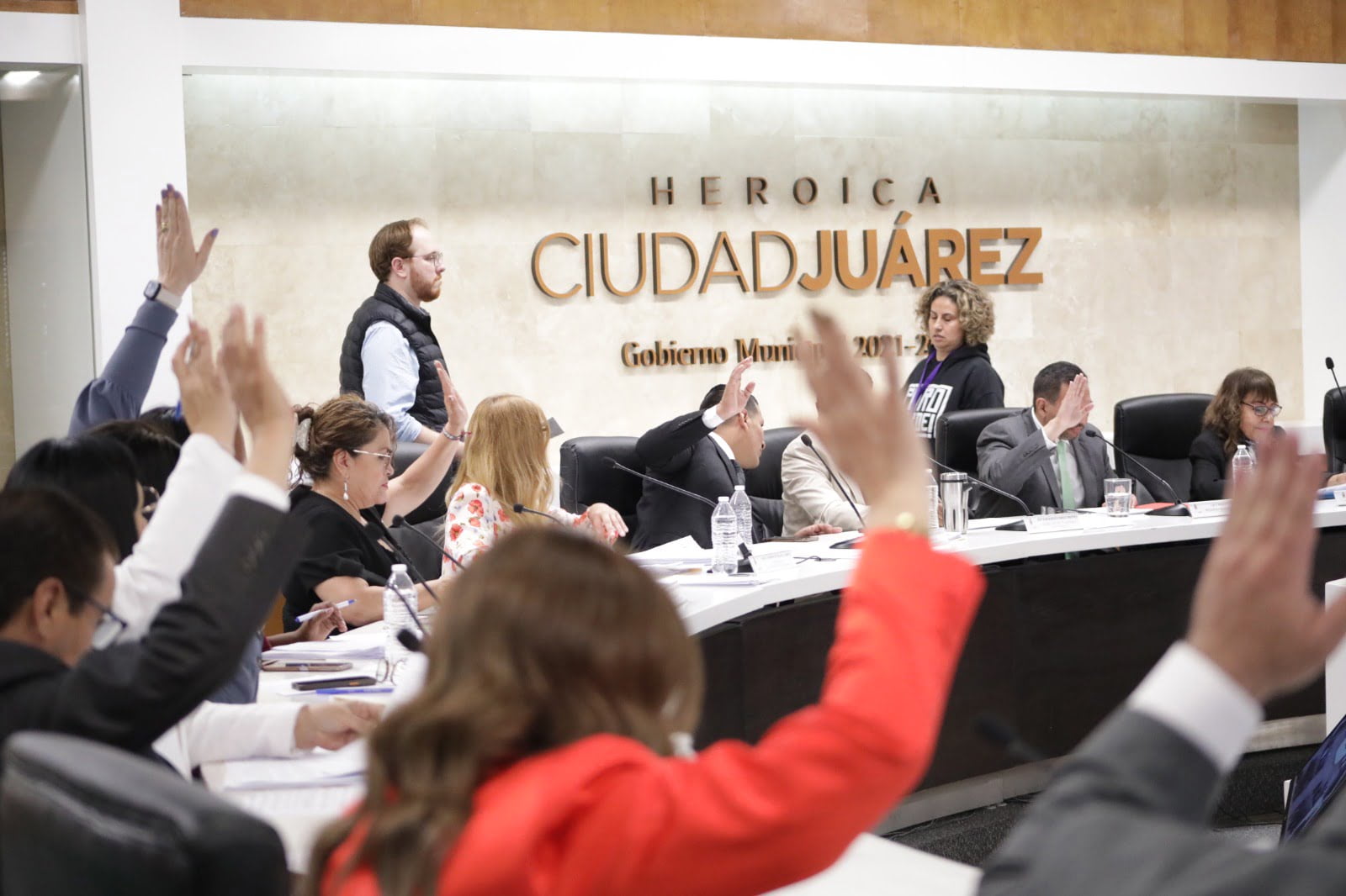 Proponen convertir Oficialía Mayor en Dirección de Administración