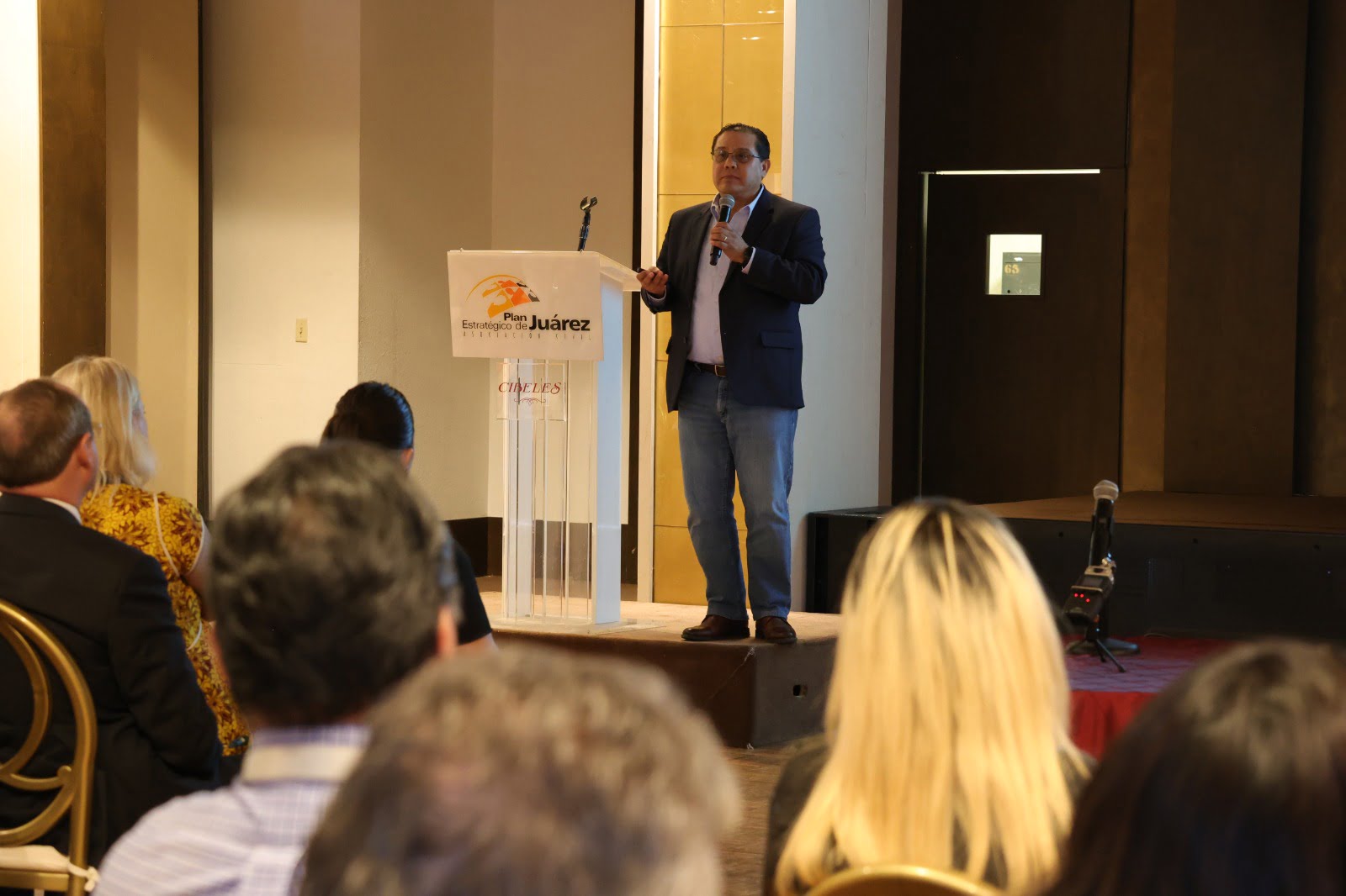 ‘Sin bienestar social, crecimiento económico es un espejismo’