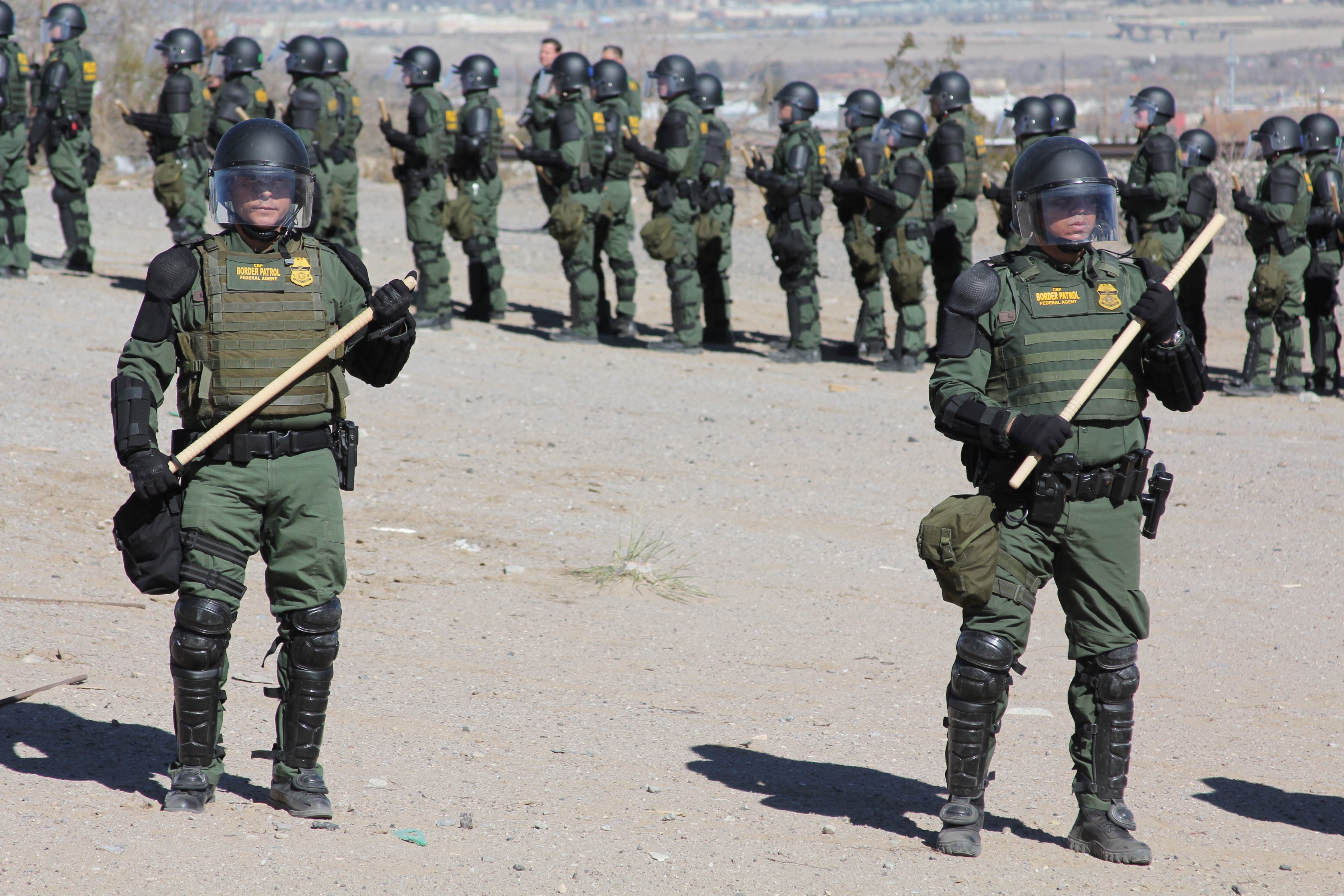 95% de las quejas contra agentes fronterizos no se investiga ni recibe sanción de autoridades de EU