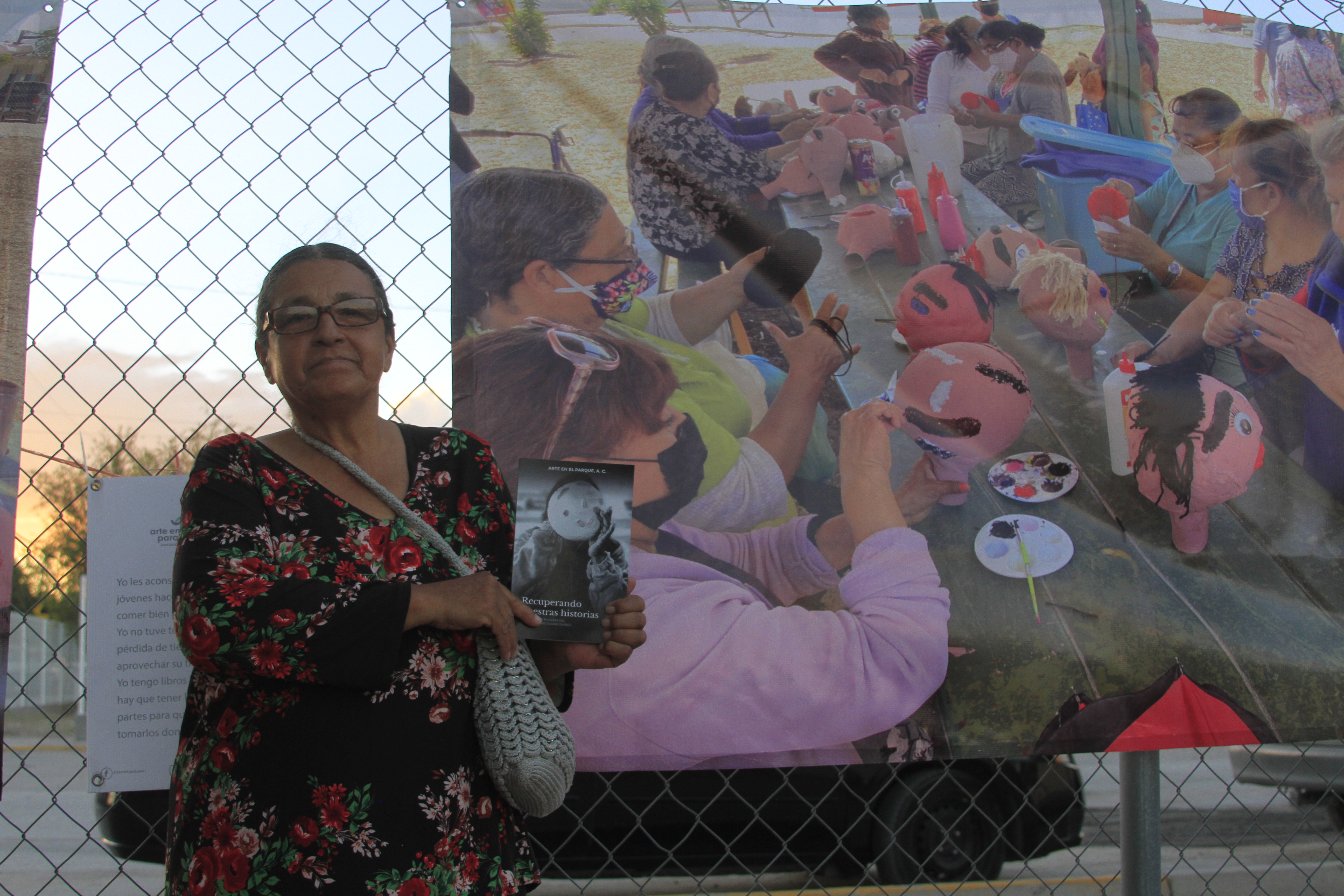 Recopilan en libro las memorias de adultas mayores que habitan en el suroriente