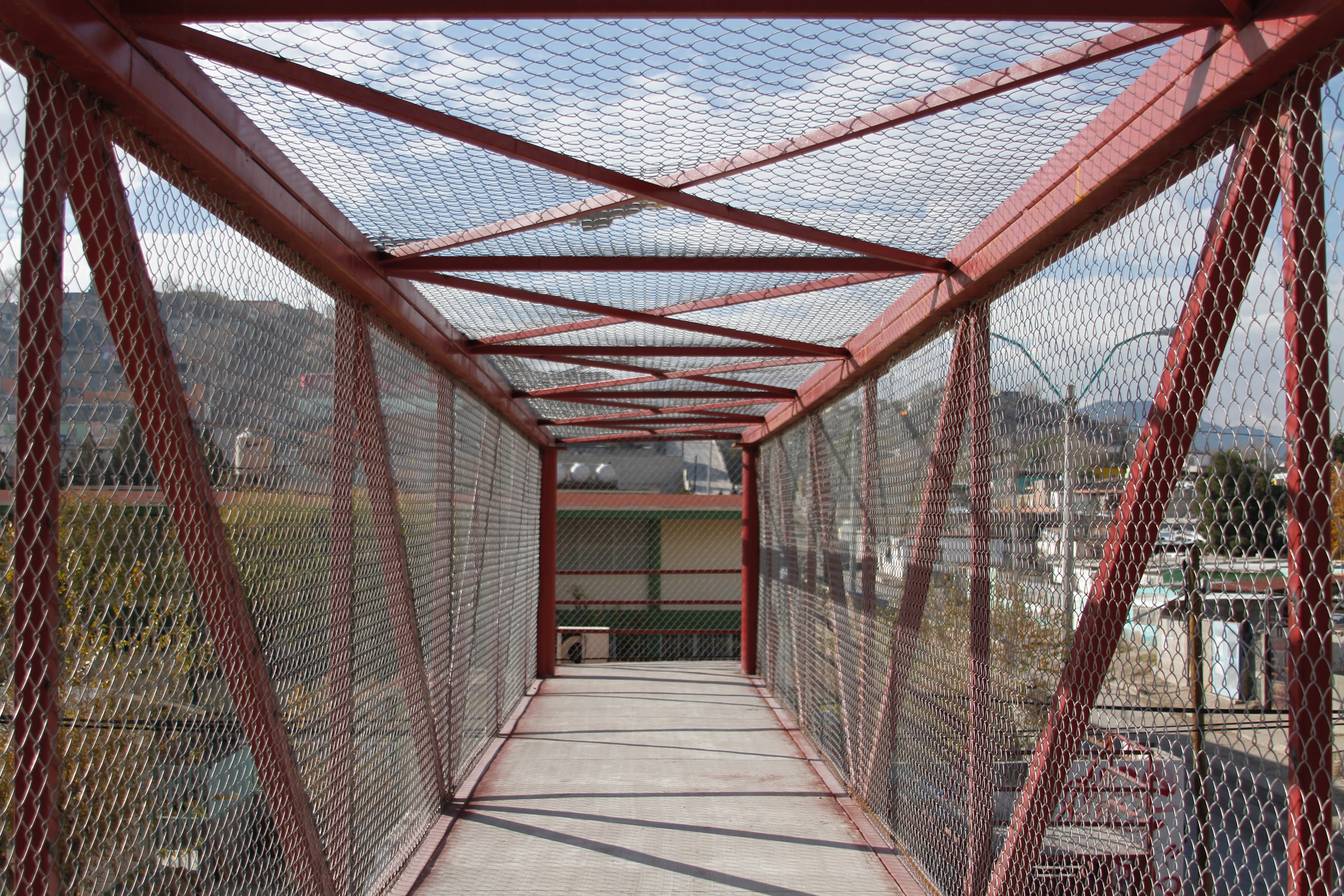 Tras debate sobre accesibilidad, Cabildo aprueba tres nuevos puentes peatonales