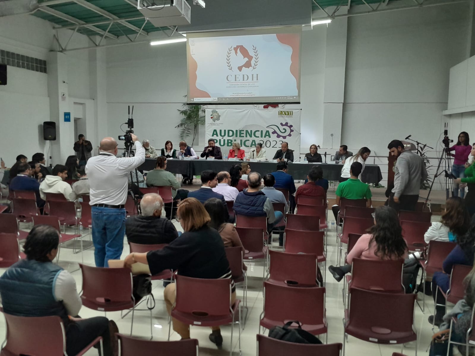 En primera audiencia pública del Congreso, piden garantizar participación ciudadana en el Estado