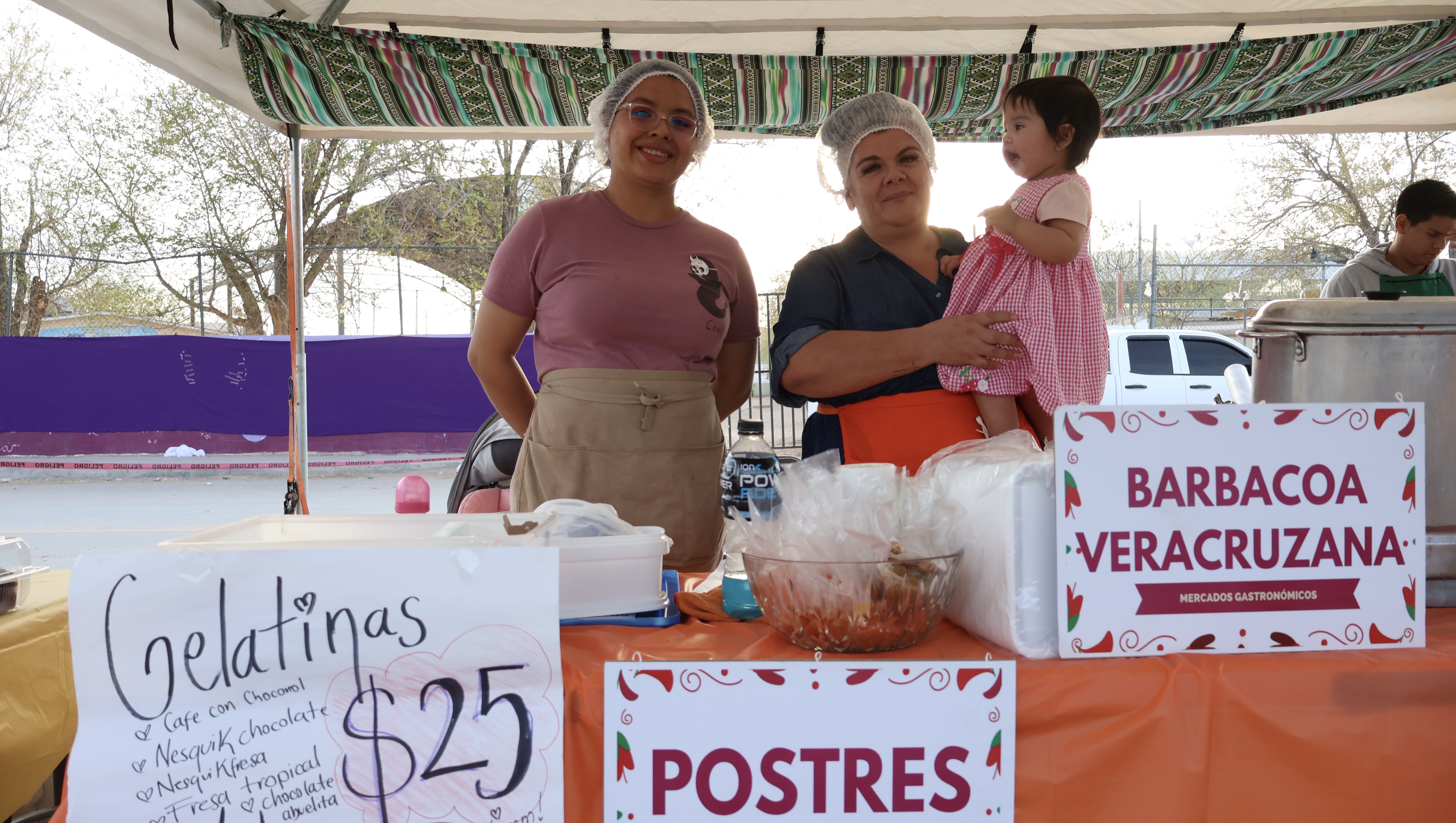 Comparten tradiciones y gastronomía en el suroriente