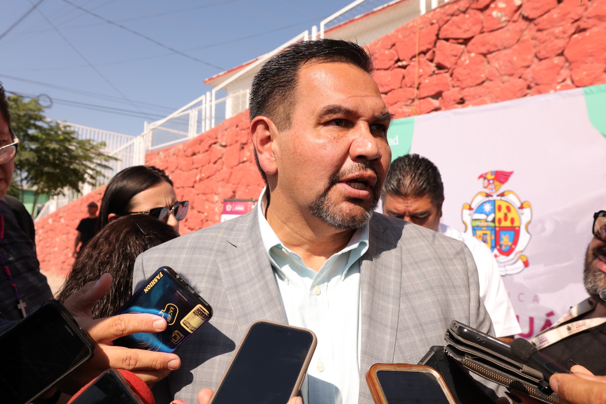 Pérez Cuéllar acusa abuso de poder y persecución de Maru Campos para influir en proceso local