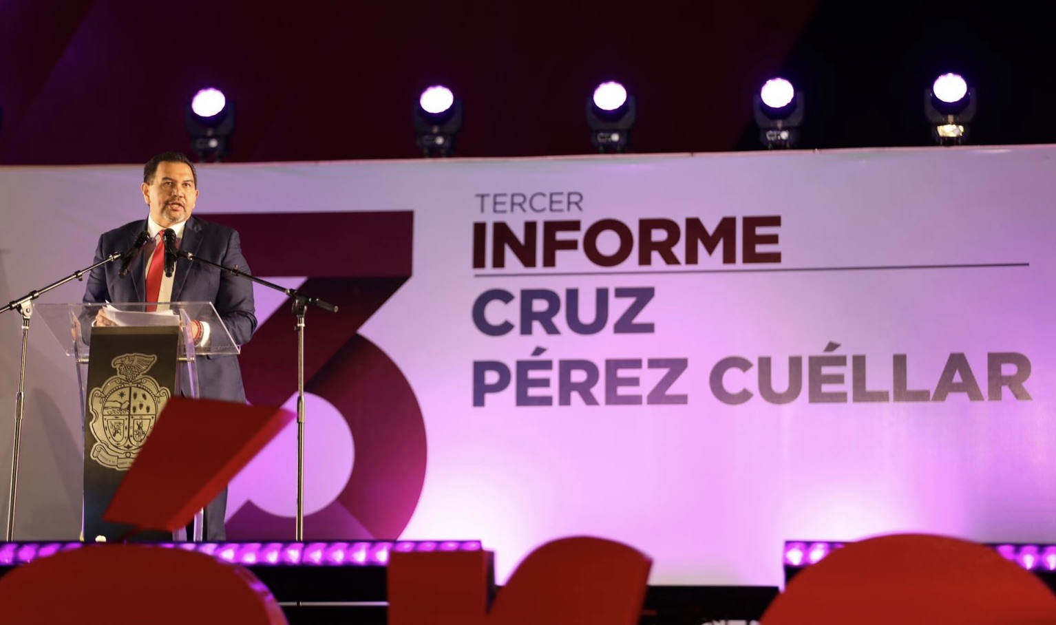 Costó a juarenses casi 16 mdp el Tercer Informe de Cruz Pérez Cuéllar