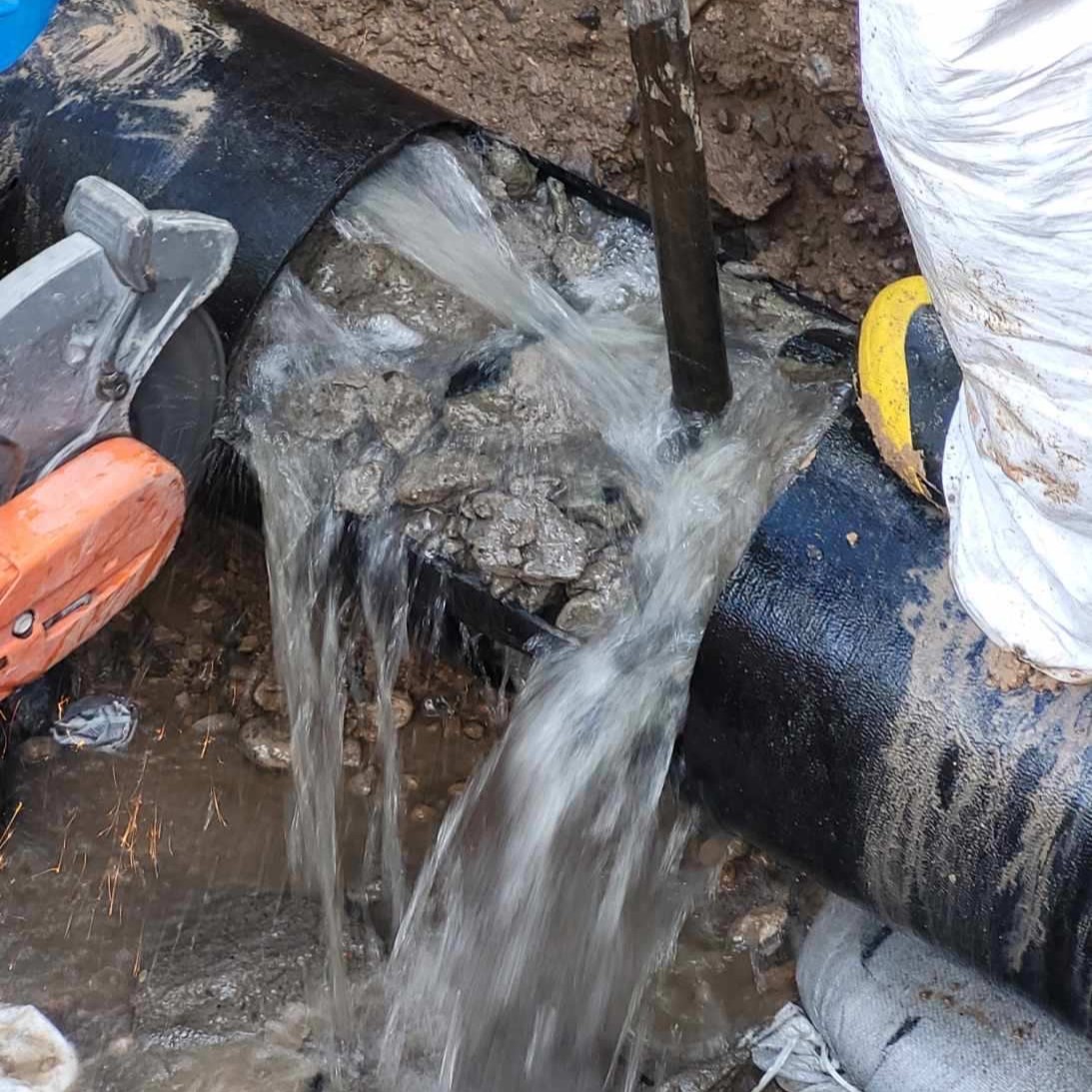 Profepa sanciona a JMAS por contaminar el Río Bravo con aguas negras