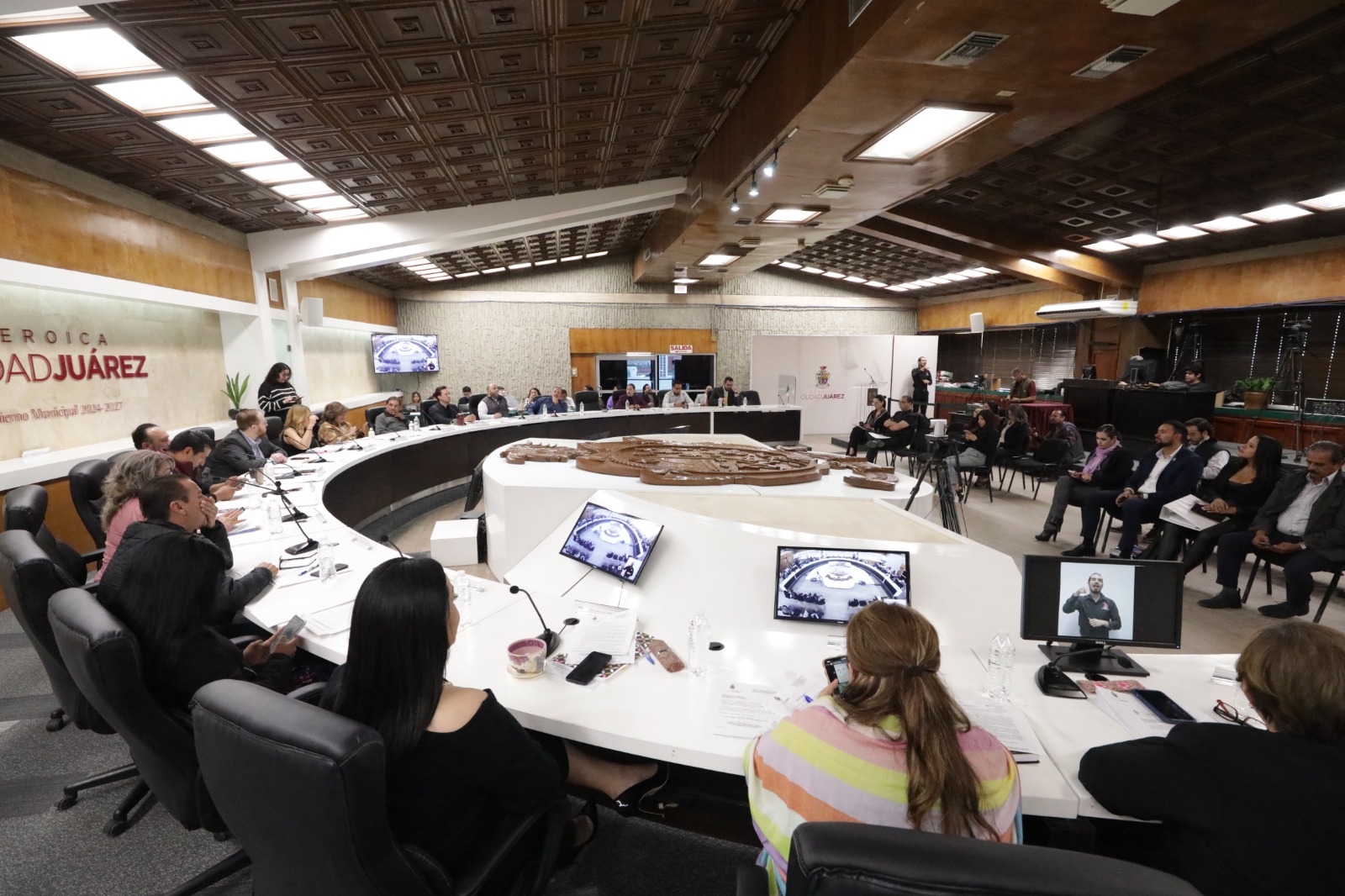 Cabildo analiza donación de más de 2 millones para evento del Colegio de Ingenieros Civiles