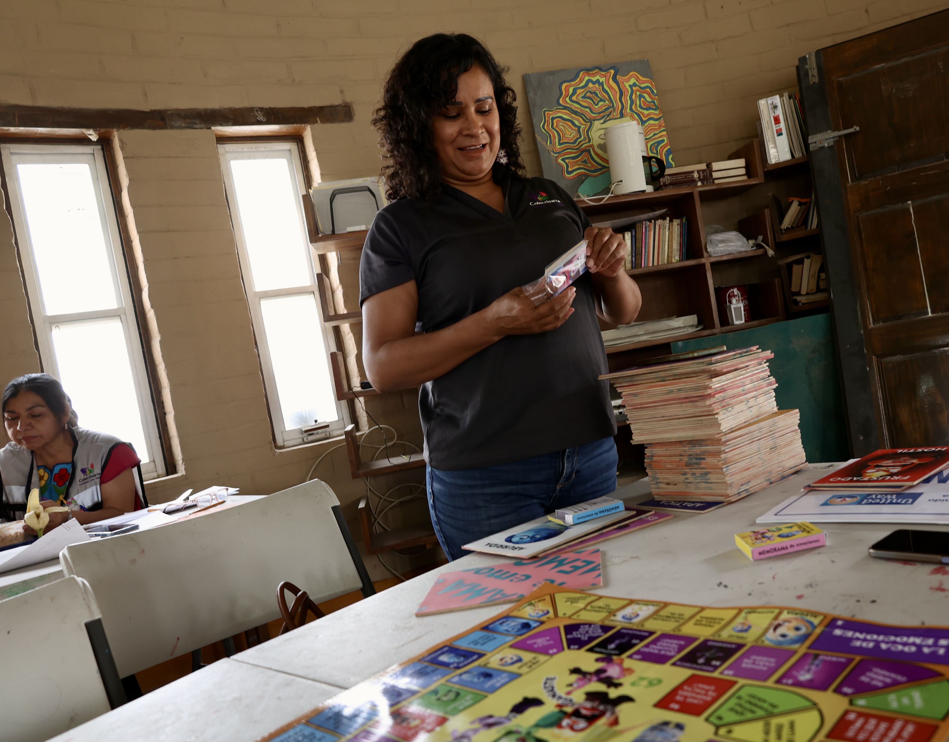 Tejiendo comunidad a través del arte, la cultura y el emprendimiento