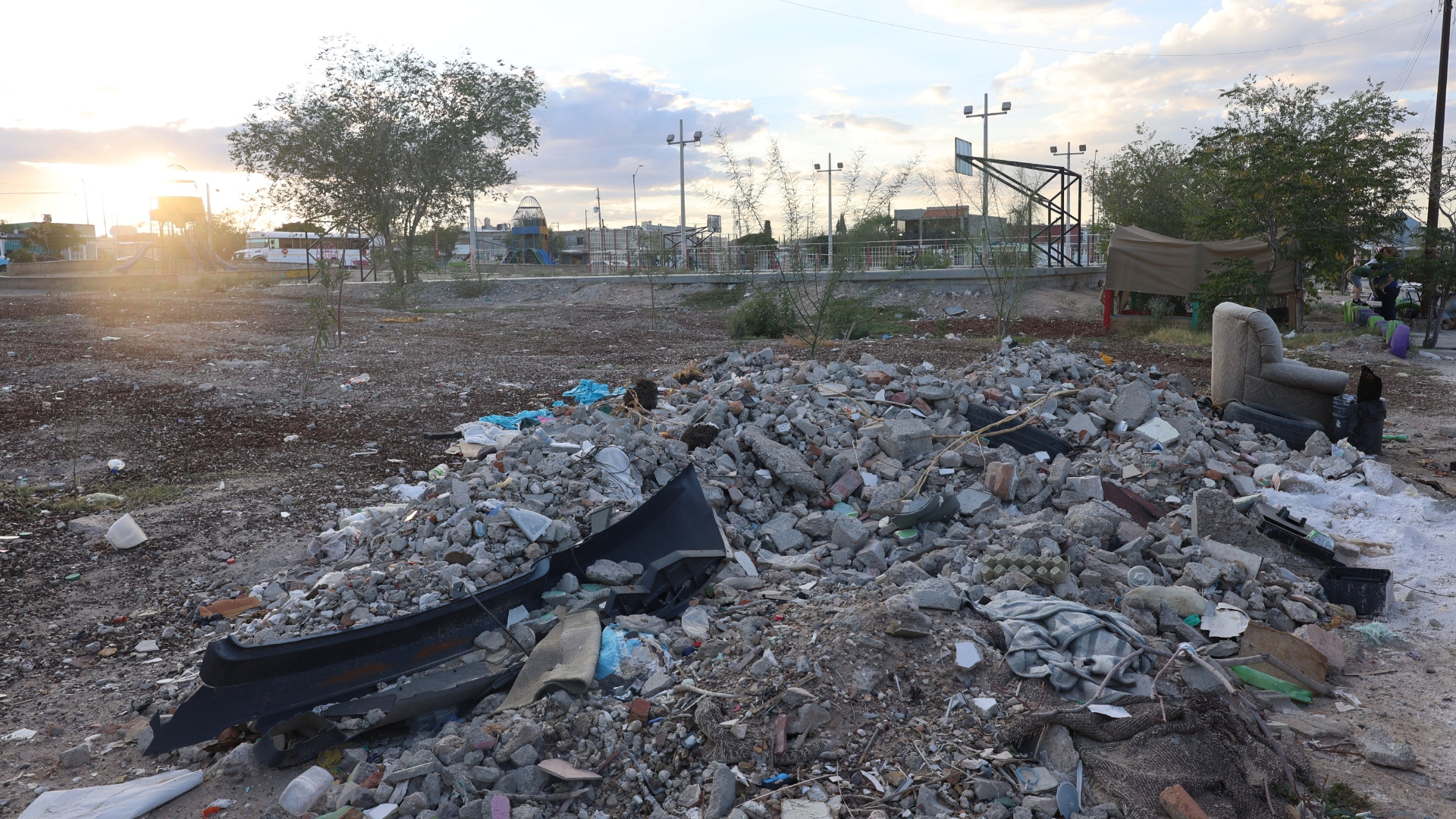 Contra el escombro en los parques, vecinos luchan por su derecho a la ciudad