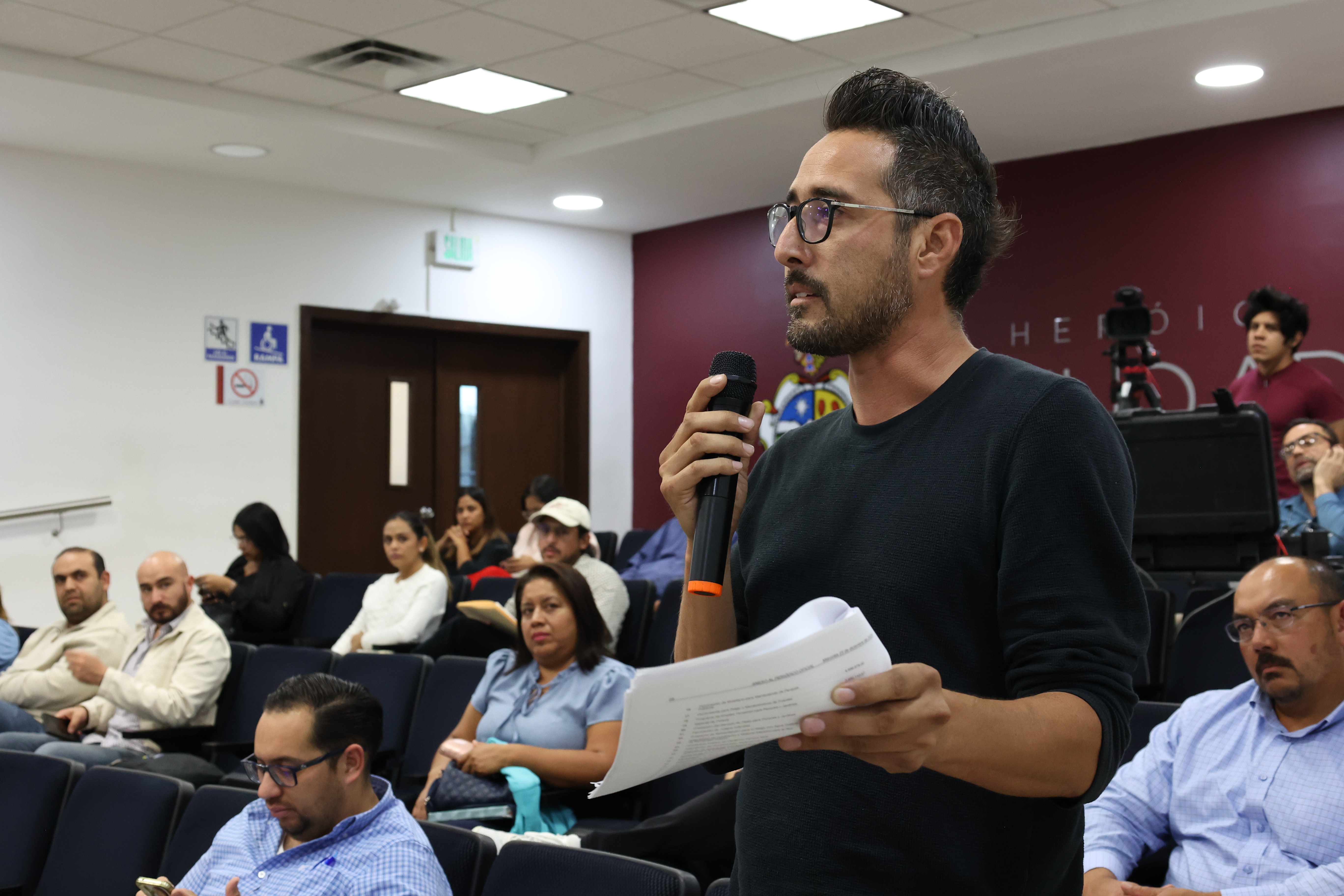 “Urge que nuestra ciudad deje de construirse para vehículos”: exige ciudadanía en audiencia pública
